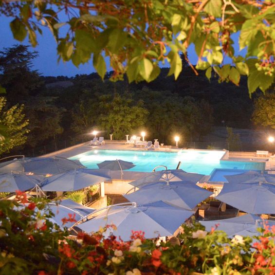 Photo: Swimming pool & terrace